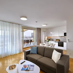 **** Aparthotel Downtown Rubesova Česká republika